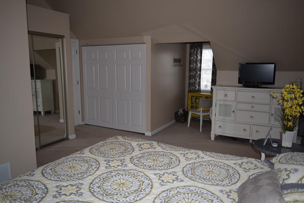 Hollidaysburg - Residential