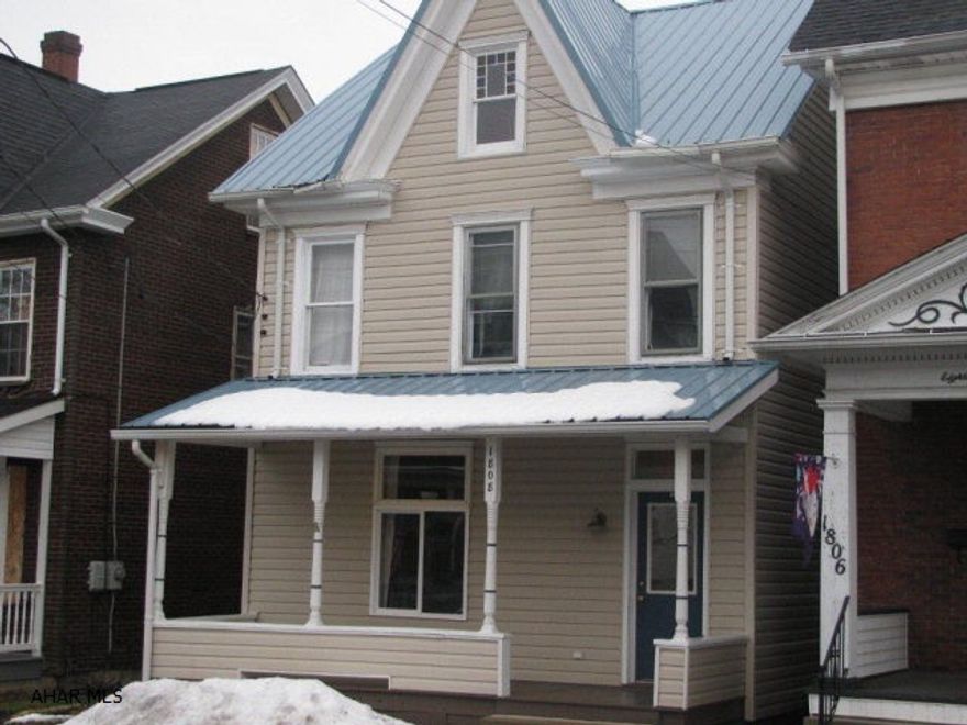 Must see inside this renovated Tyrone home --offers 1st floor open floor plan for living room w/ fireplace & built ins, newer kitchen w/island and dining room w/ floor to ceiling built ins, all with unique hardwood flooring. Plus 1st floor 3/4 bath, 5 BR., 2nd floor laundry & full bath! 1 car detached garage & deck complete this home!