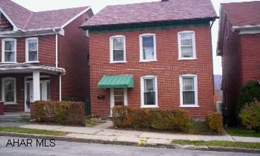 Two story brick home in Juniata, fenced yard, replacement windows. Two story brick home in Juniata, fenced yard, replacement windows.