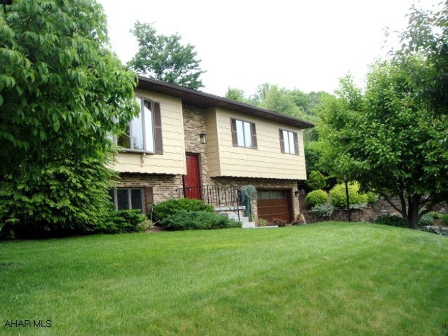 Immaculate home on large lot in one of Altoona's most desirable neighborhoods. 3 BR, newer baths, DR, modern KIT w/appliances, FR w/brick FP. Enjoy the summer outside on the patio or at the pool!