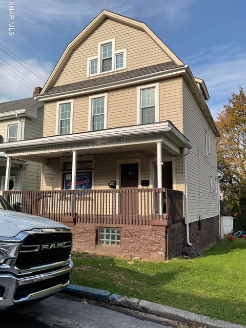 Photo for 720 2nd Avenue