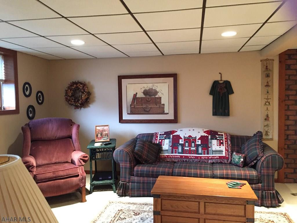 Holliday Heights - Residential