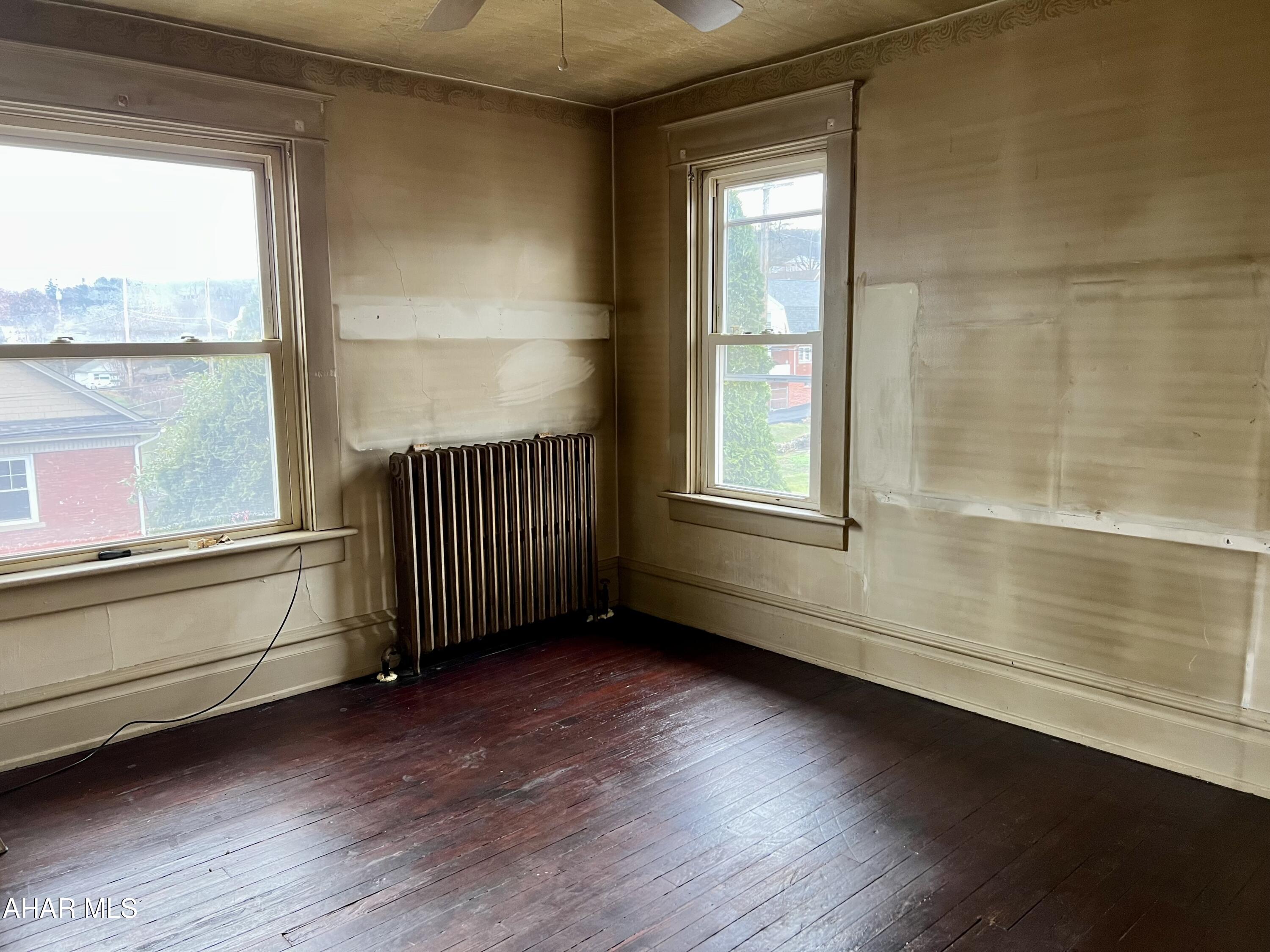 Calvert Hills - Residential