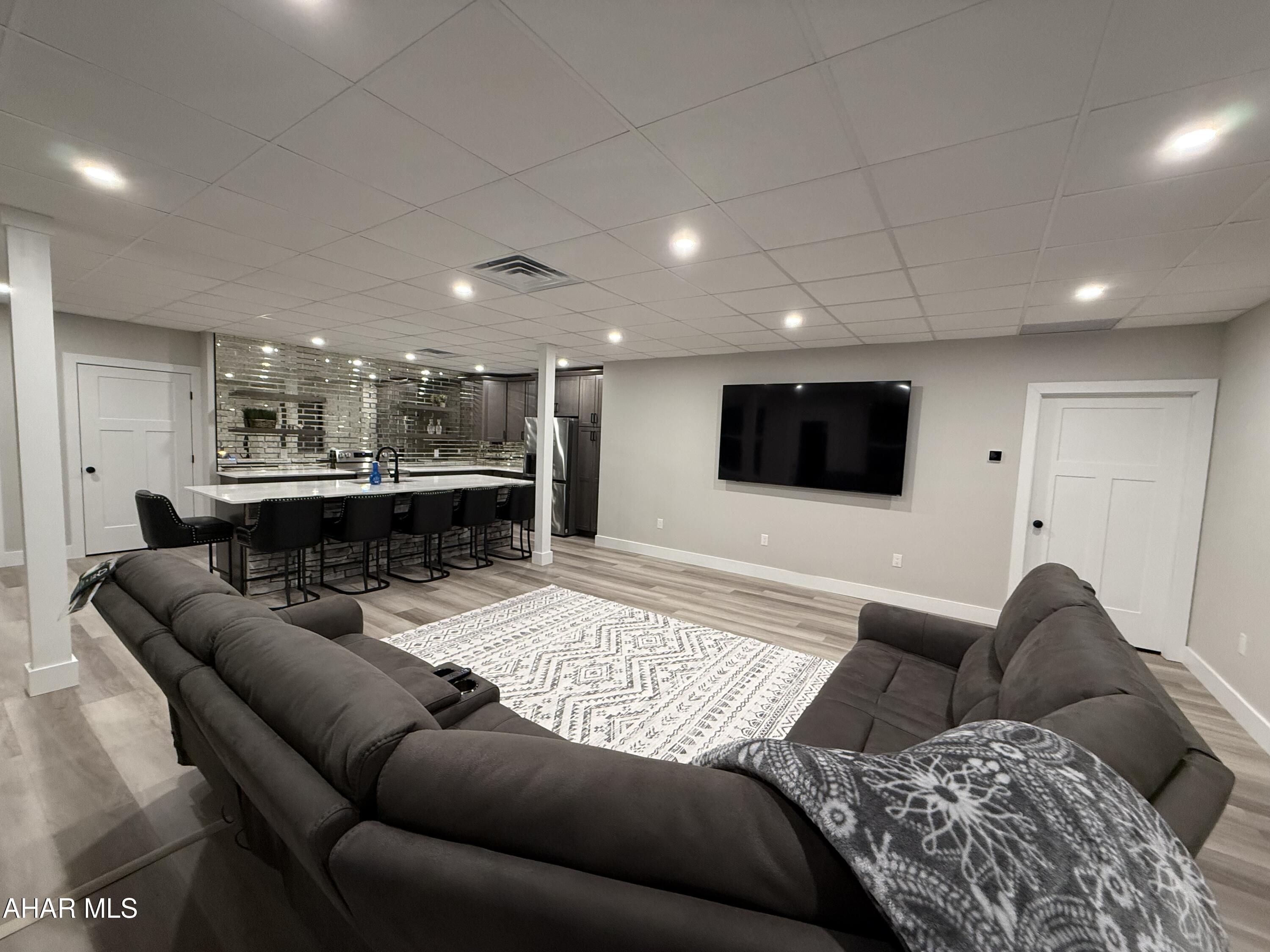 Juniata Gap - Residential Income