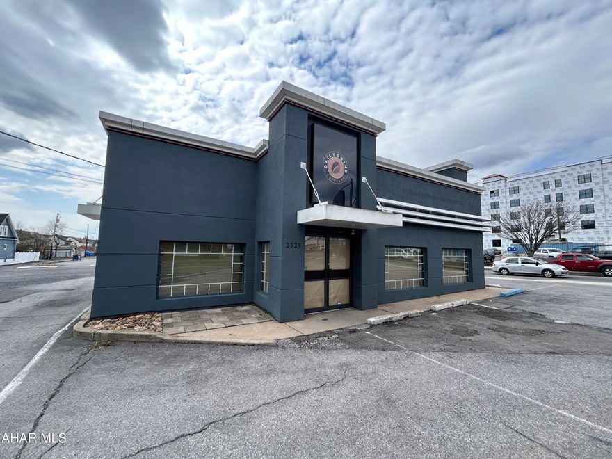5 year lease in place.  $30,000 gross income annually.  Great opportunity to own a commercial building next to the newly renovated Greystone Grand Palazzo and shops.