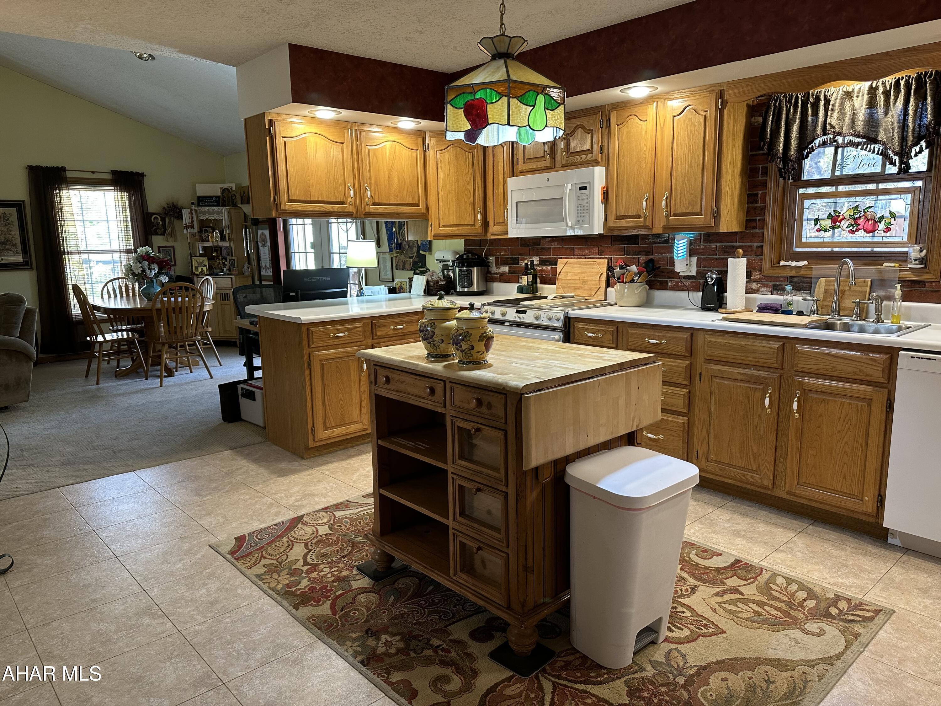 Chapel Hill Estates - Residential