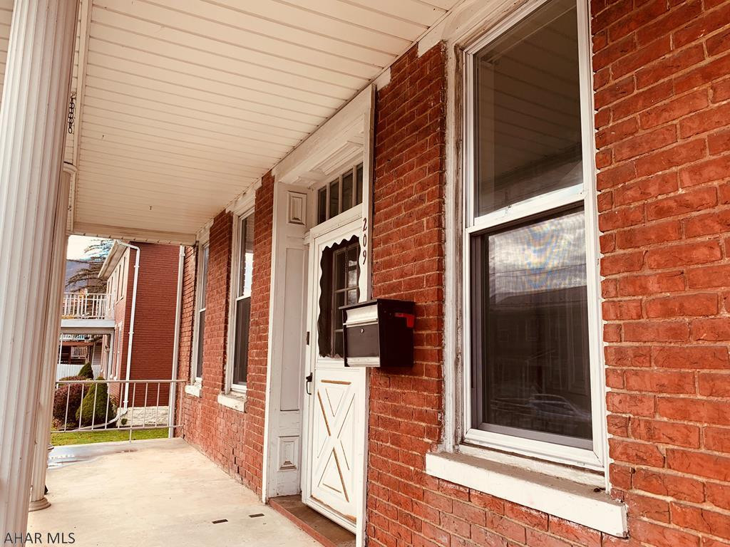 Unknown - Residential