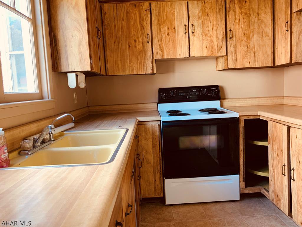 Unknown - Residential