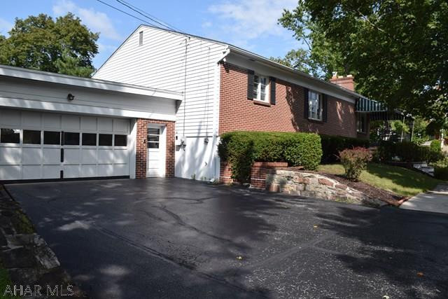 Hollidaysburg - Residential