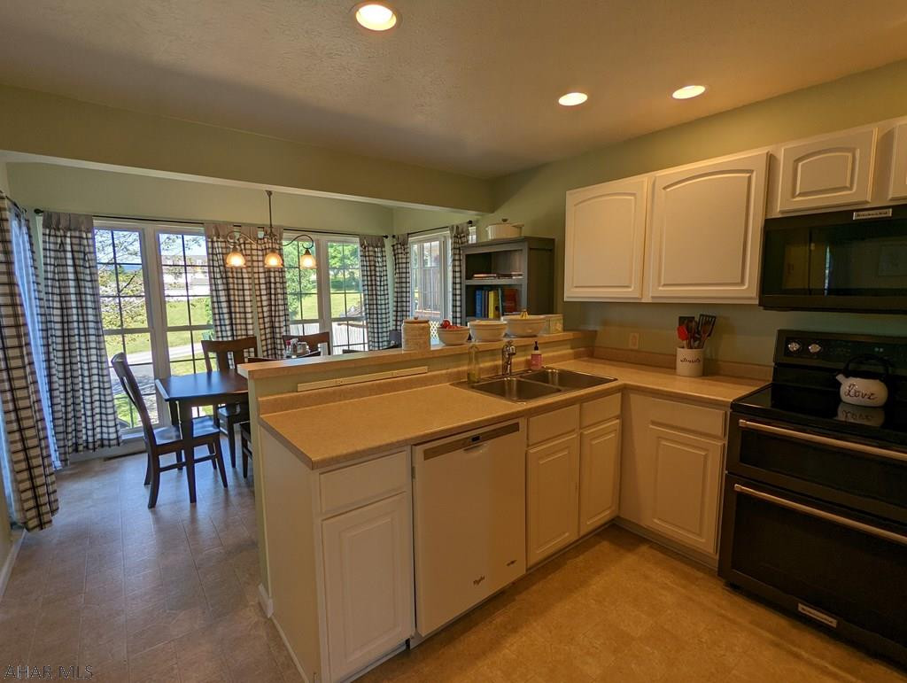 Holiday Hills - Residential