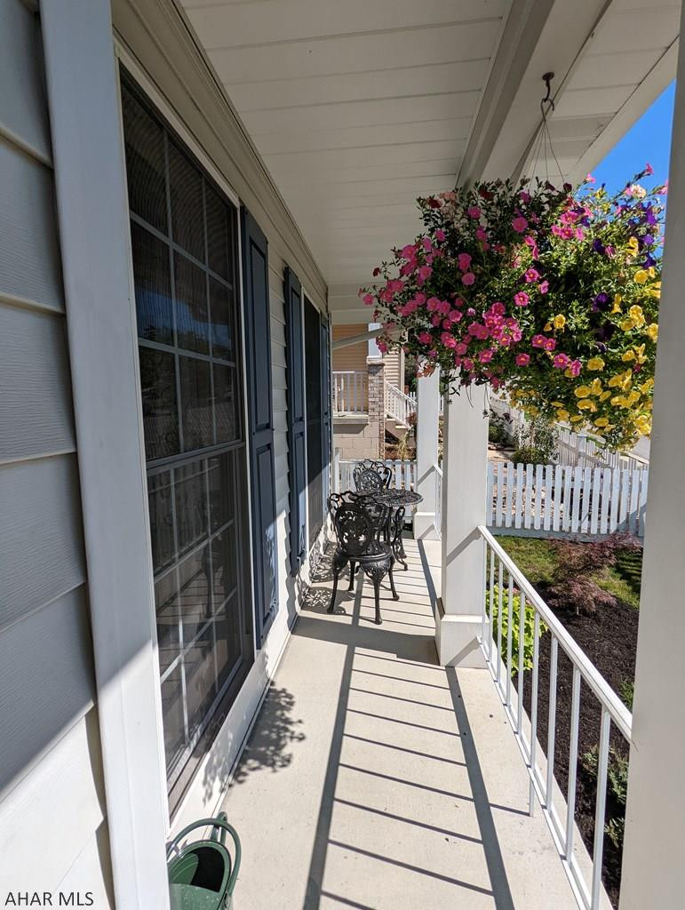 Holiday Hills - Residential