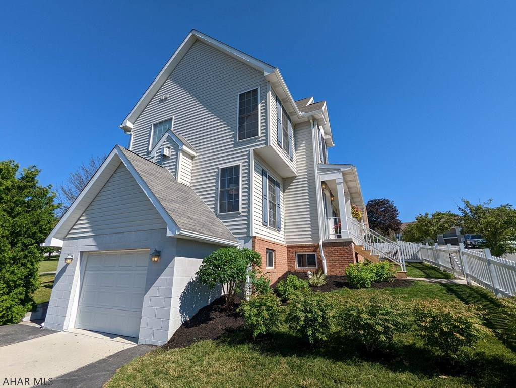 Holiday Hills - Residential