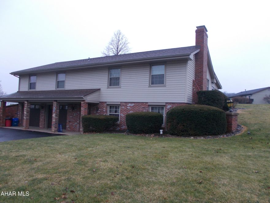 Looking for a 4 BR, 3 BA home in the Hollidaysburg School District?  Check out this super well kept home in Penn Farms.  Affordable natural gas heat, large family room and spacious sunroom, make this a 'must see' home.