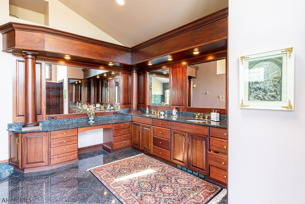 Scotch Valley - Residential