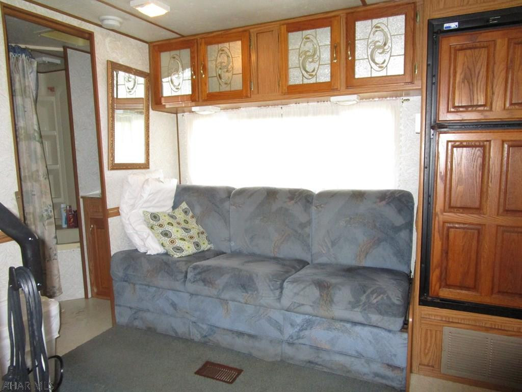 Glendale Yearound - Residential