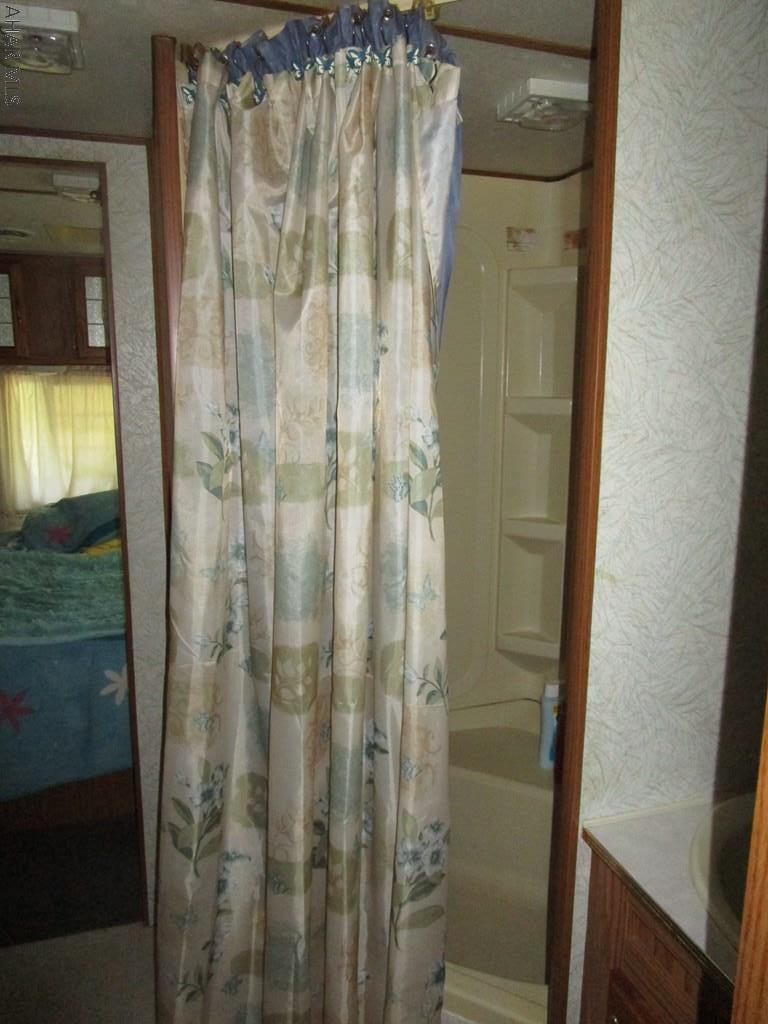 Glendale Yearound - Residential