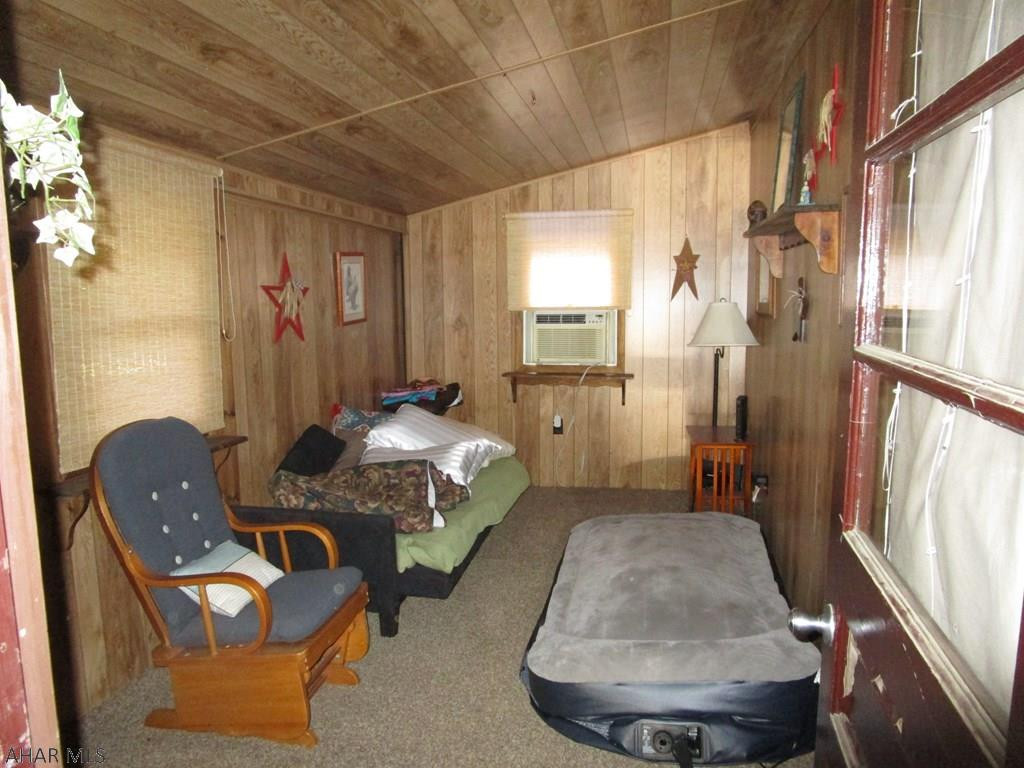 Glendale Yearound - Residential