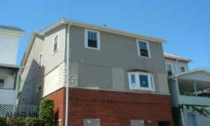WELL KEPT MULTI UNITS.  GOOD FIGURES (CONTACT LISTING OFFICE).  RENT INCLUDES WATER, SEWER AND TRASH.