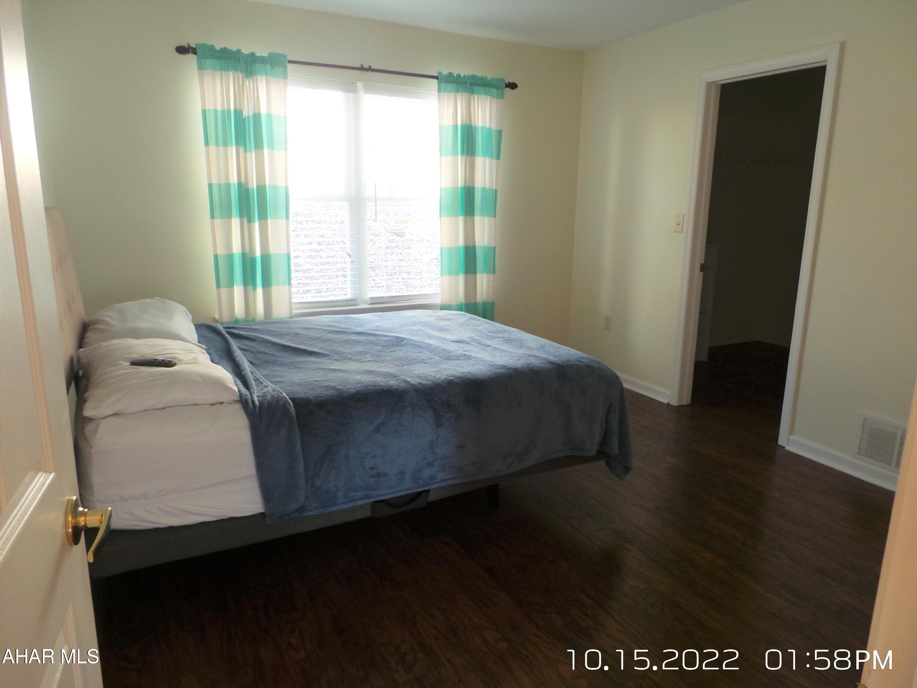 Holiday Hills - Residential