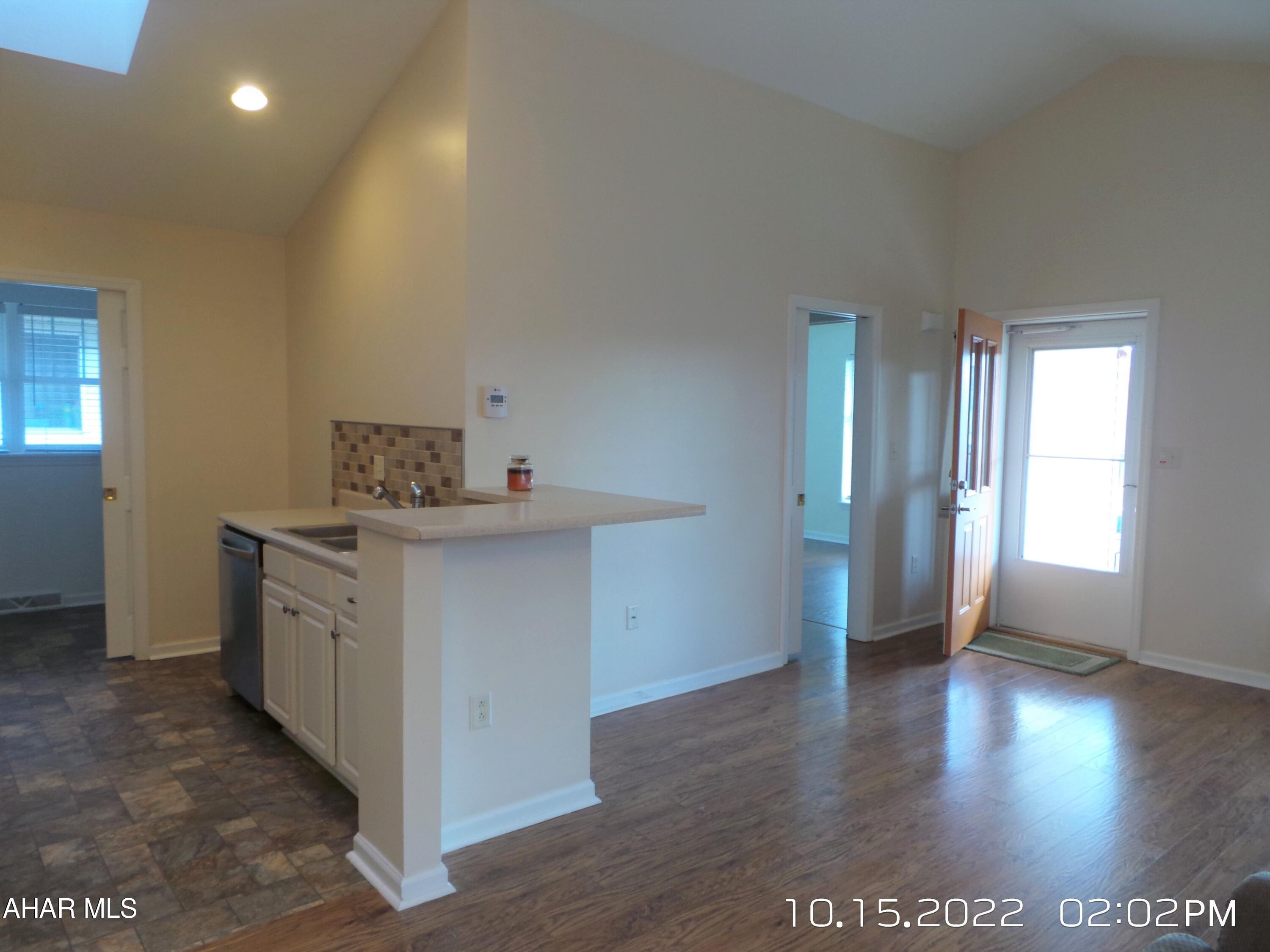 Holiday Hills - Residential