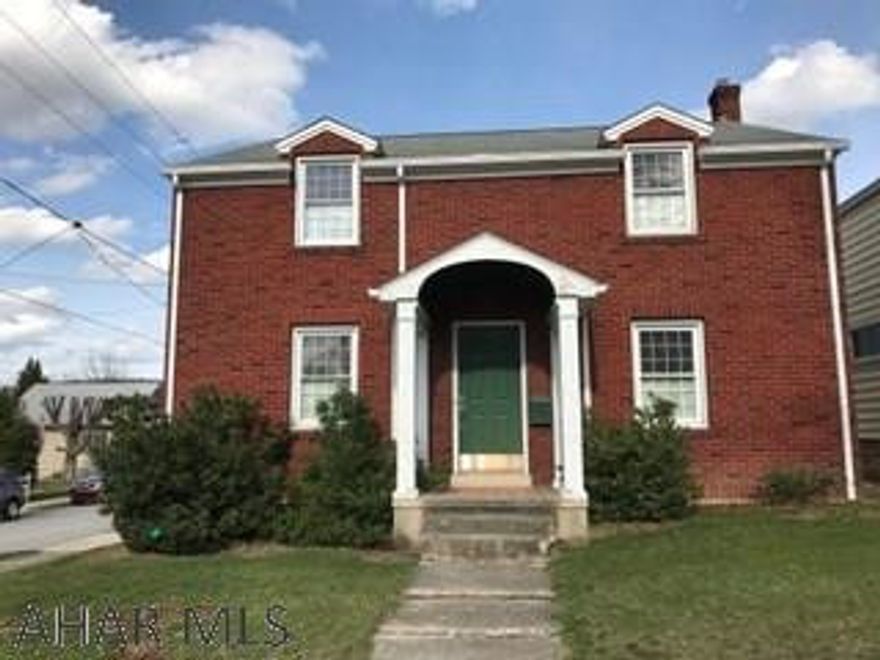 Adorable, doll house in the borough, walk to church, bank shopping, etc. Unique floor plan, large living room, dining room and bedrooms, full unfinished basement, new windows, hardwood floors, new roof, good mechanics, well cared for and maintained. Call for appointment anytime!  Taxes are estimated.