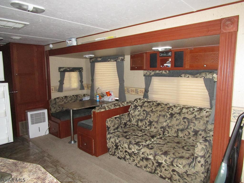 Glendale Yearound - Residential