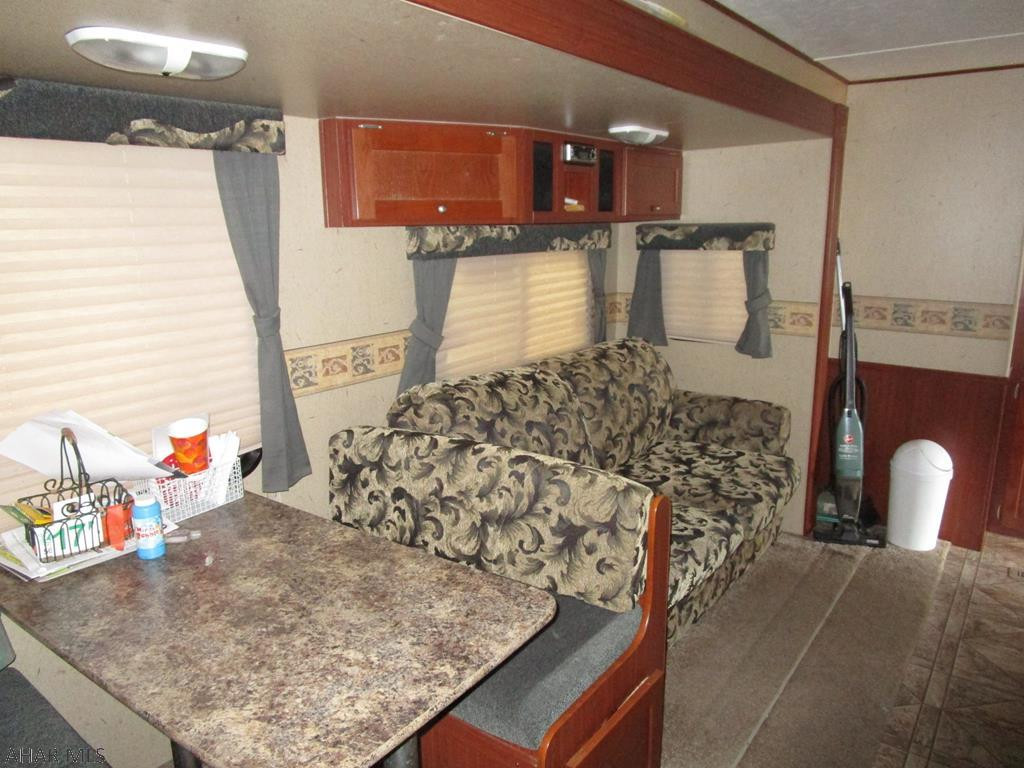 Glendale Yearound - Residential