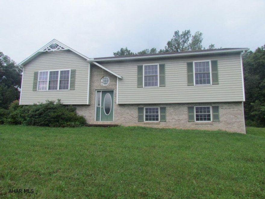 Property being sold As is Buyer must pay 2% transfer tax. Earnest money checks in Cashiers check payable to Colony Realty Group, LTD. This property eligible under Freddie Mac First Look Initiative through 8/28/13. Homesteps offers credit at closing for actual price of home warranty up to $500 for owner-occupant. Ask about details.