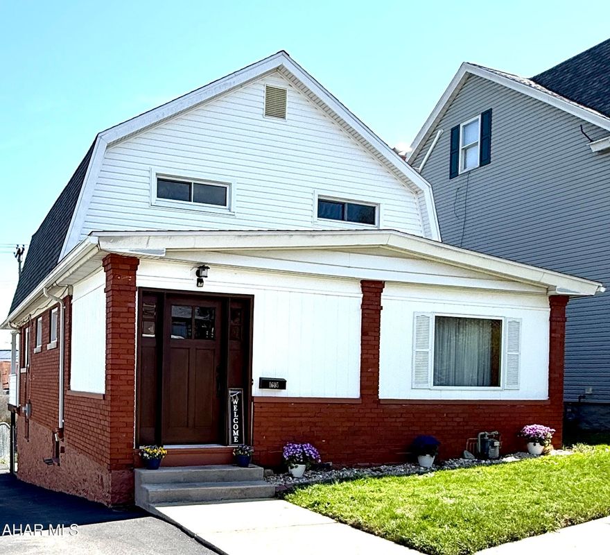 This charming 3-bedroom, 1-bath home offers comfort, practicality, and inviting character--perfect for first-time buyers, downsizers, or anyone looking for a cozy place to call home. 
Outside, the property continues to impress with a fully fenced backyard. A driveway provides off-street parking and easy access to the home.
Additional highlights include a newer roof for peace of mind and long-term durability, along with a well-maintained exterior that enhances curb appeal. Comfortable, move-in ready, and full of potential, this home combines essential updates with cozy features in a setting you'll love.