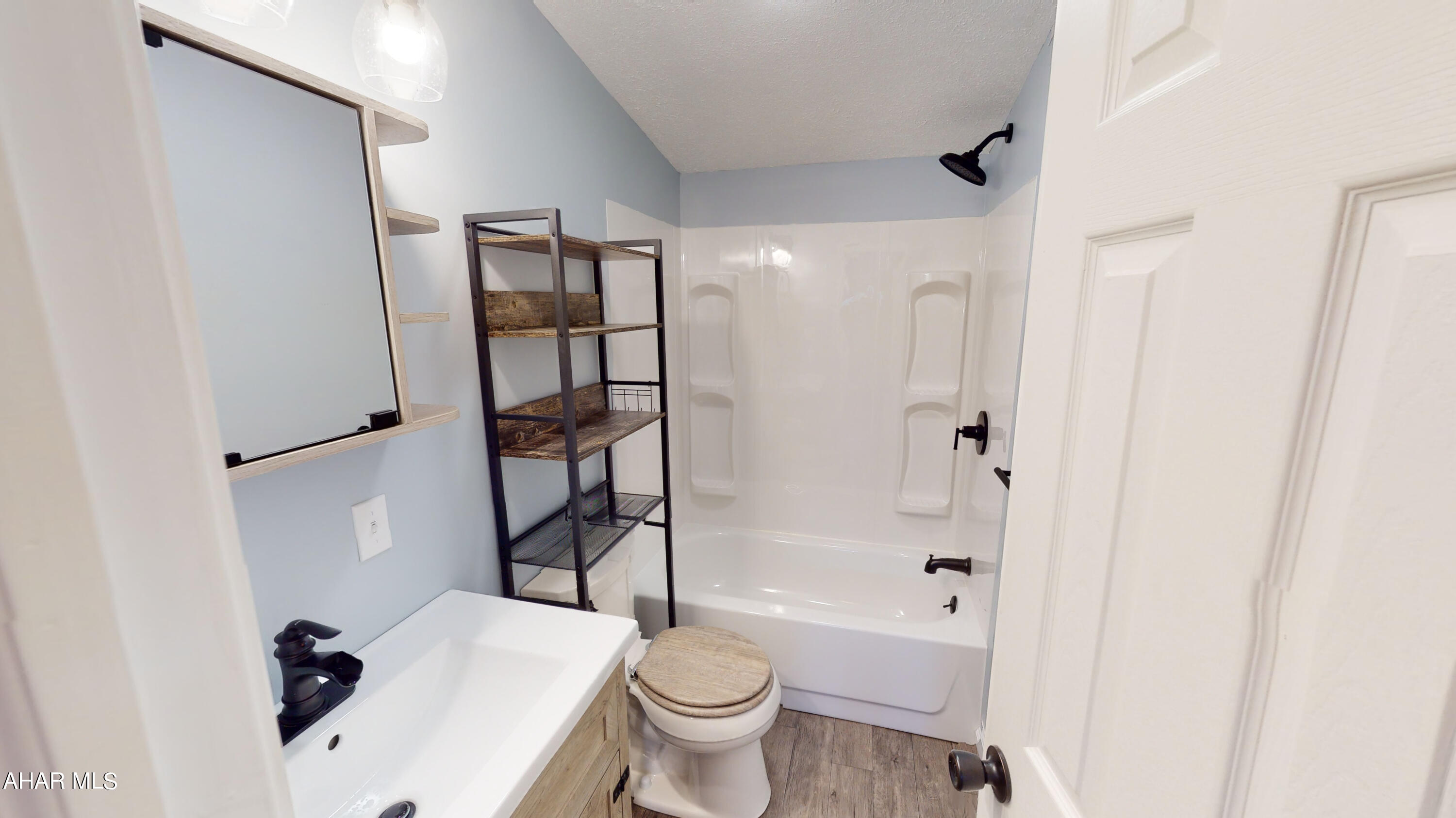 Warriors Mark - Residential