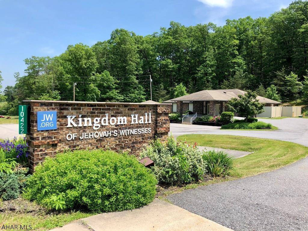 Saxton - Commercial Sale