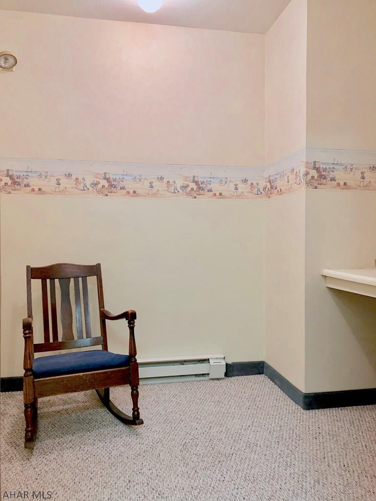 Saxton - Commercial Sale