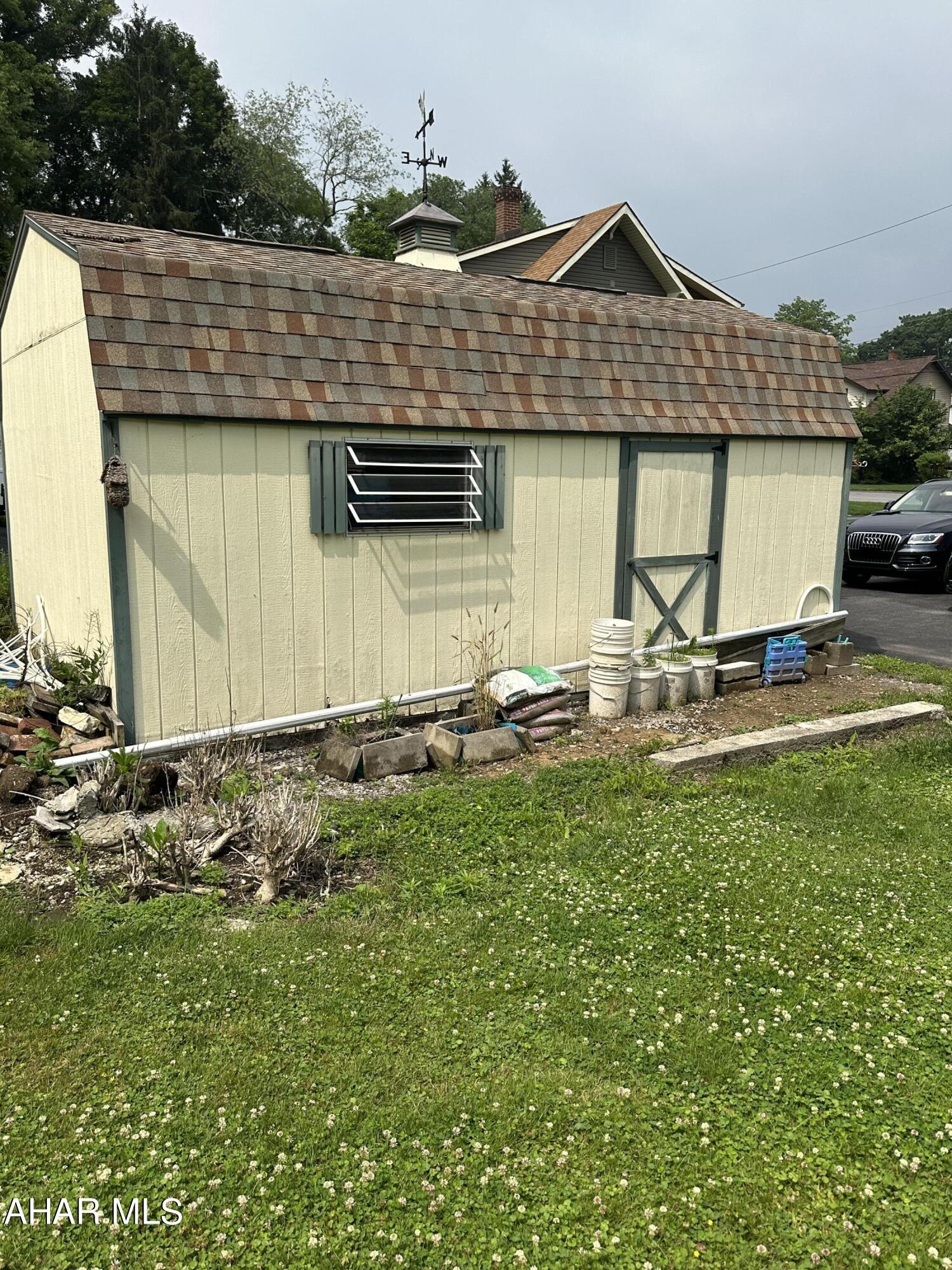 Llyswen - Residential