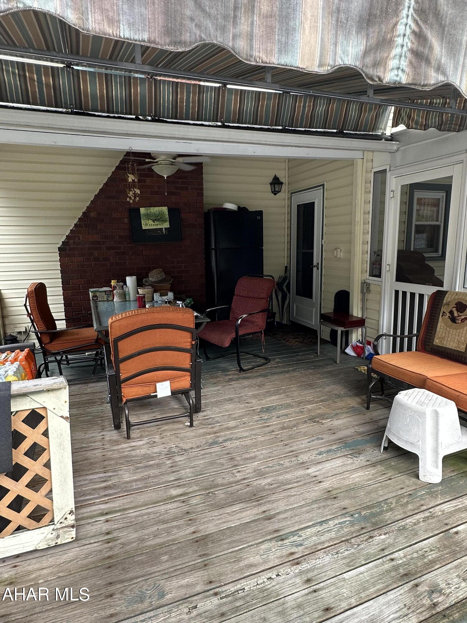 Llyswen - Residential