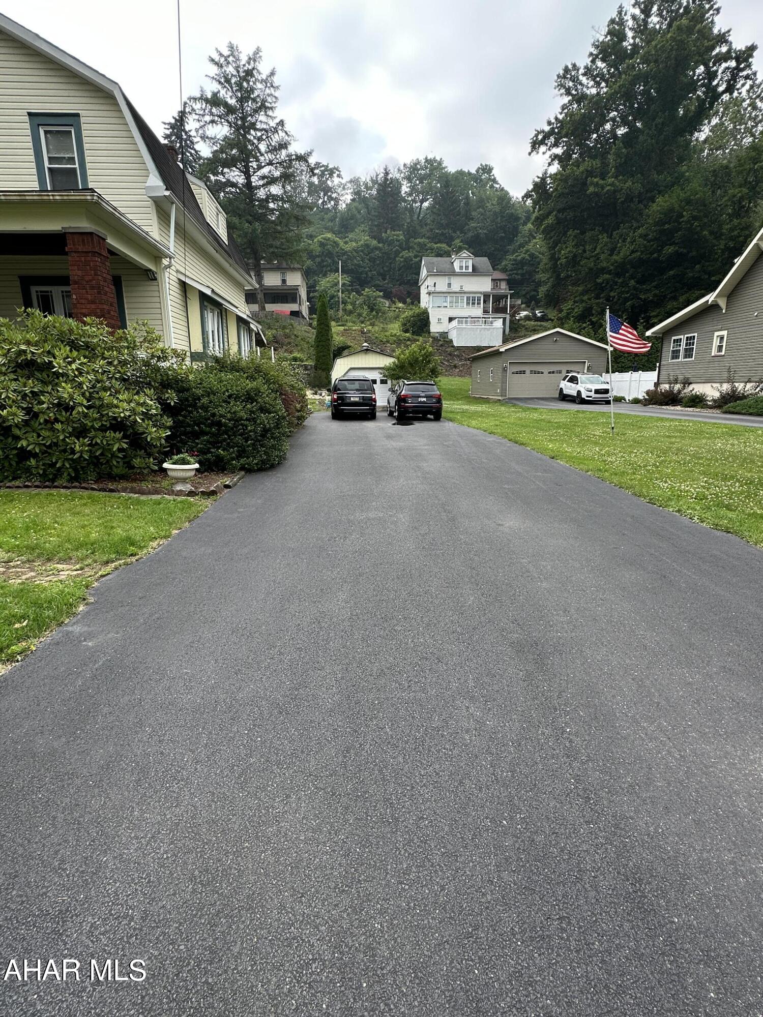 Llyswen - Residential