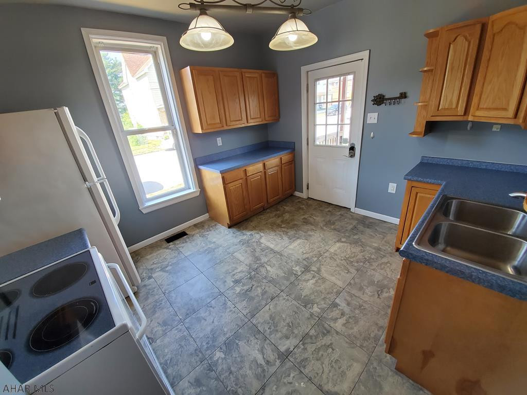 Unknown - Residential