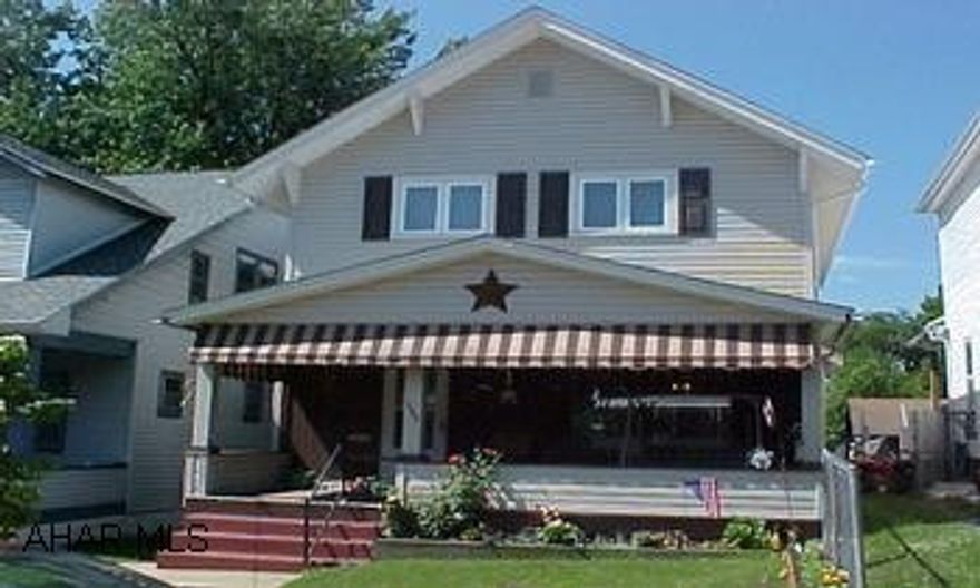 Juniata Beauty-Move Right in -Doesn't need a Thing-Tip-Top Shape-Well Insulated.  Pretty Kitchen w/Builtin Bar-Lg Foyer Stained Glass Window in Staircase-Vinyl  Casement Windows, Hot Water Tank: 01 carpeting throughout , New Furnace/Central Air . Juniata Beauty-Move Right in -Doesn't need a Thing-Tip-Top Shape-Well Insulated.  Pretty Kitchen w/Builtin Bar-Lg Foyer Stained Glass Window in Staircase-Vinyl  Casement Windows, Hot Water Tank: 01 carpeting throughout , New Furnace/Central Air .  06 Porch Swing