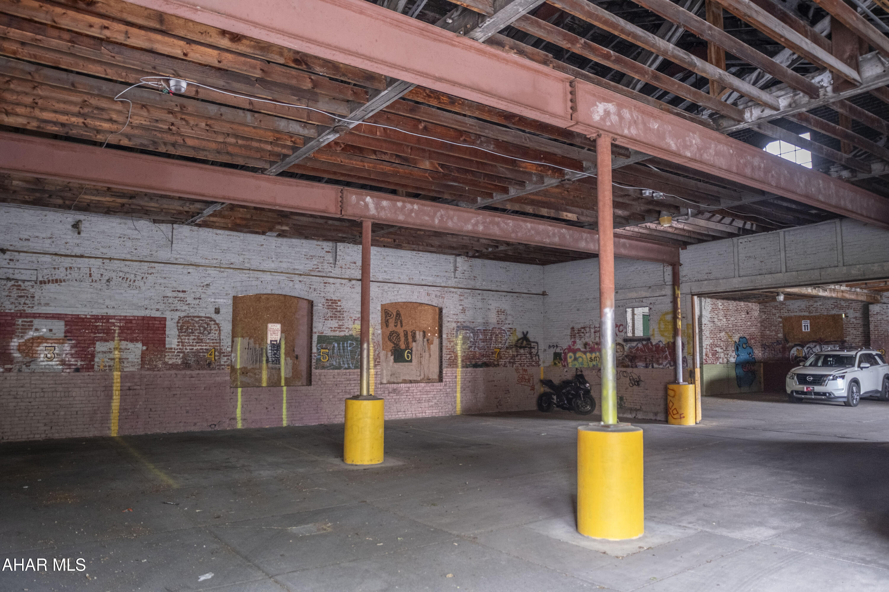 Hollidaysburg - Commercial Sale