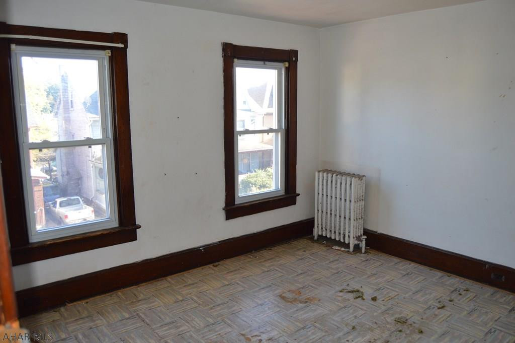 Unknown - Commercial Sale