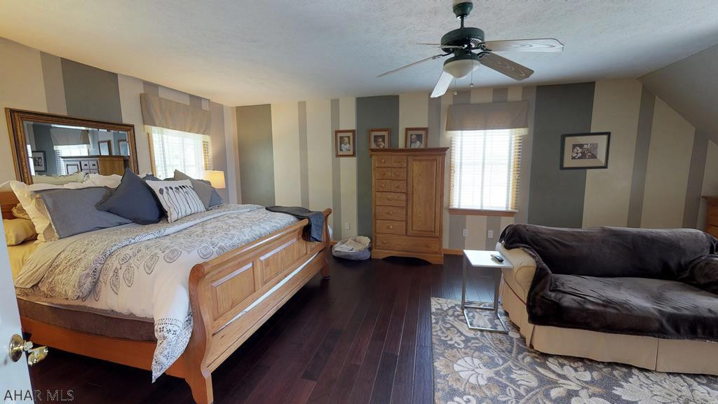 Las Villas - Residential