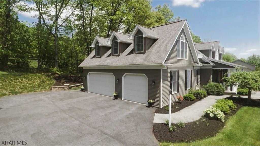 Las Villas - Residential