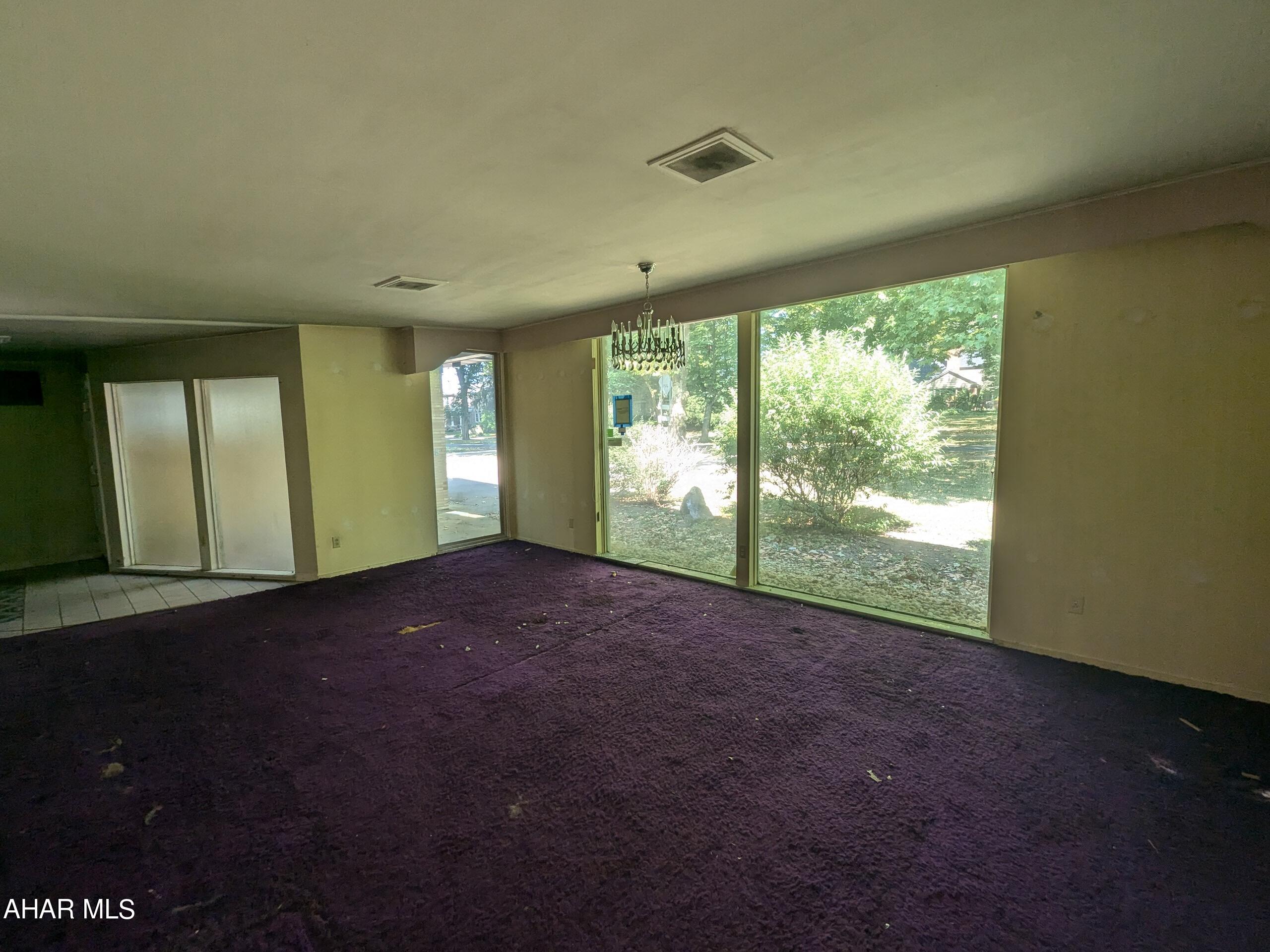 Baker Mansion - Residential