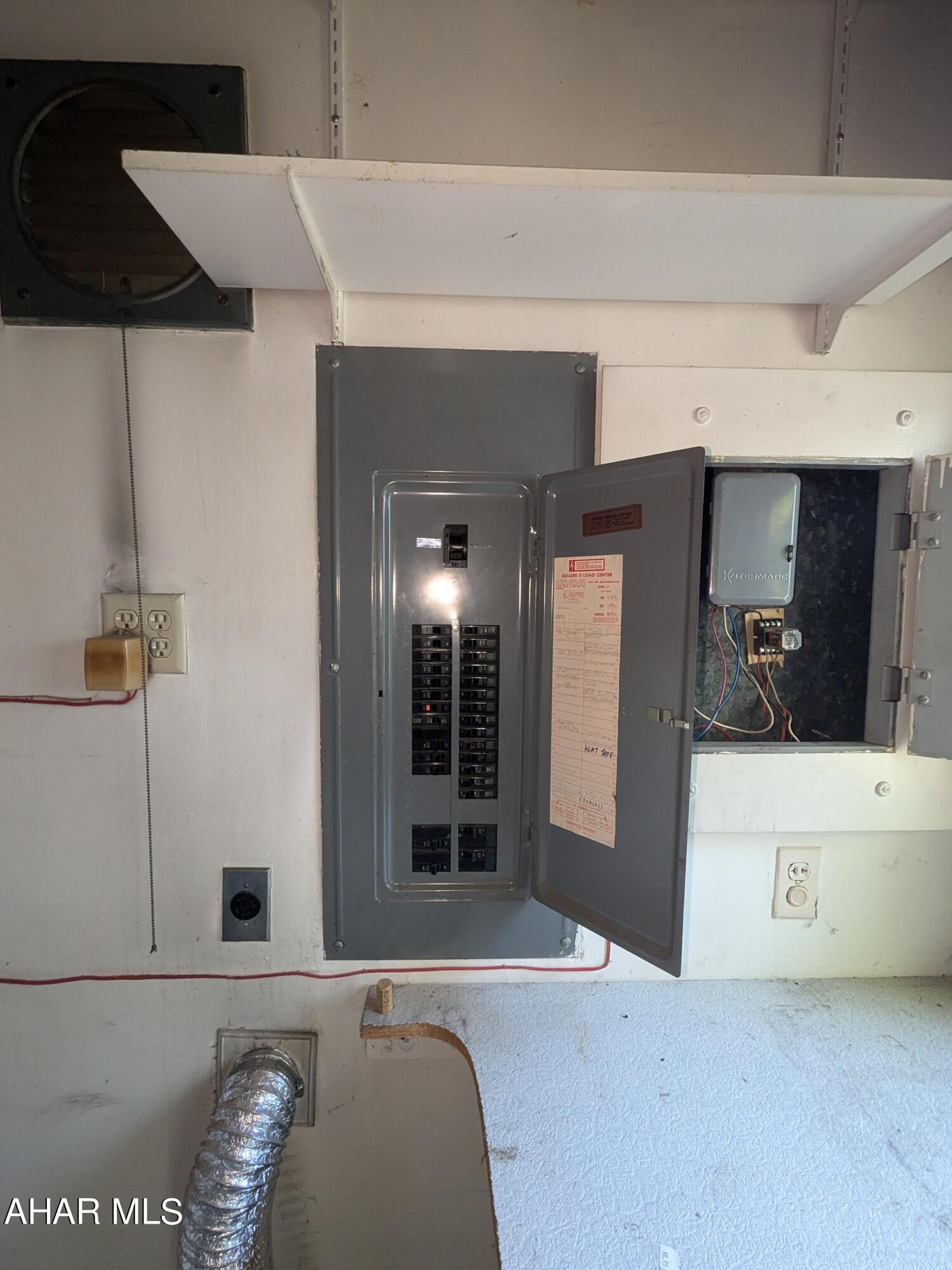 Baker Mansion - Residential