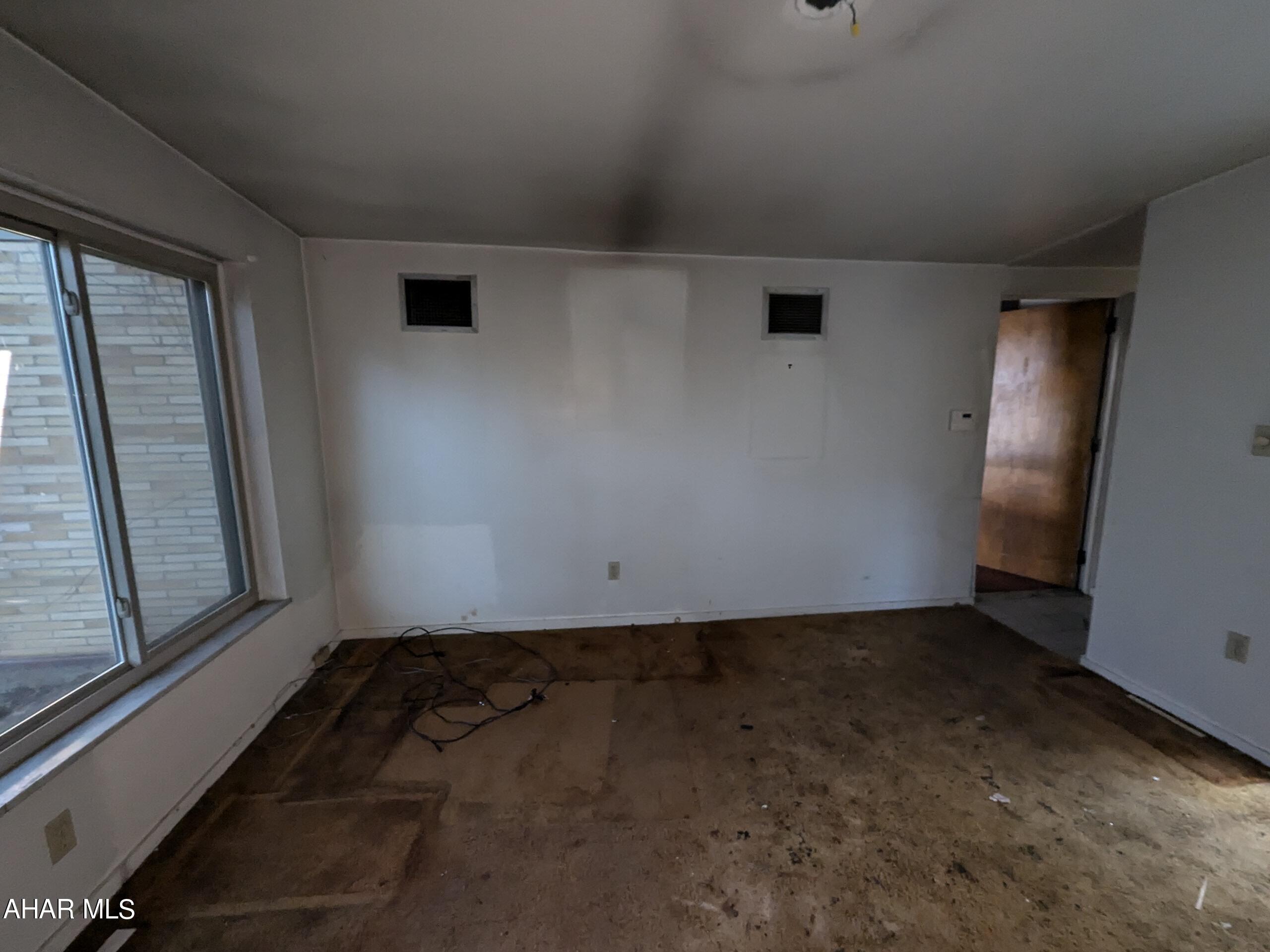 Baker Mansion - Residential