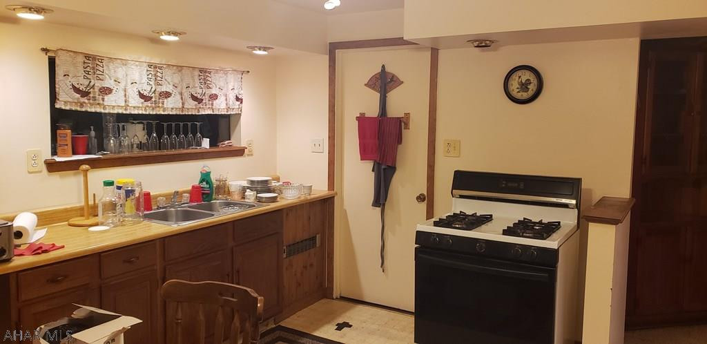 Unknown - Residential