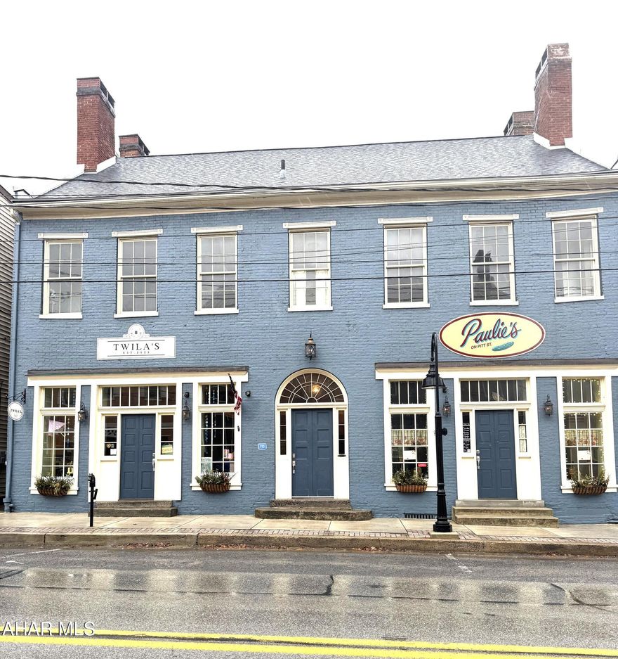 Looking for a Downtown space to lease. Second floor office space located upstairs in the Hofius House on West Pitt St.. Has appx 700 square ft. carpeted floors. Landlord pays for Heat/ Air,  Electric, Water/Sewer, Building Maintaince, Snow removal.  Tenant Is responsible for Trash removal, Phone, Internet/ Cable. Great deal for anyone looking for a cheerful office space.