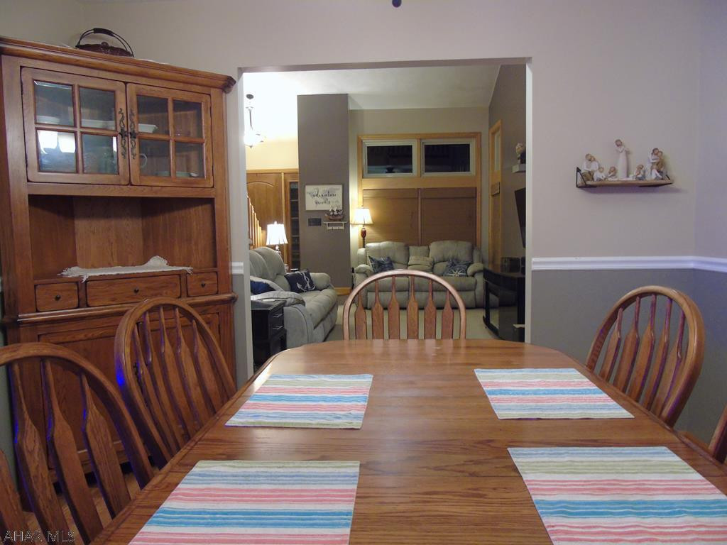 Holiday Manor - Residential