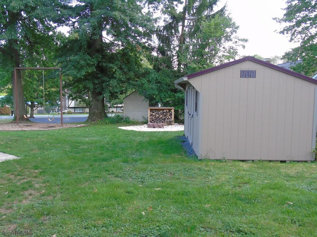 Holiday Manor - Residential