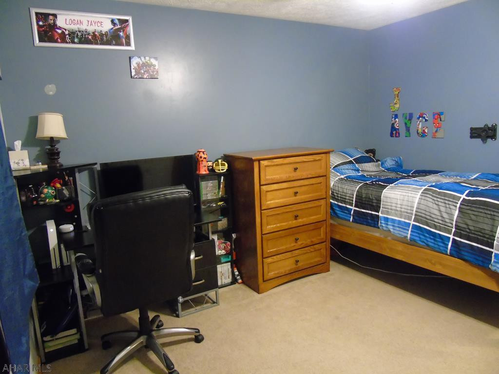 Holiday Manor - Residential