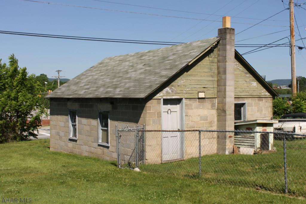 Unknown - Residential